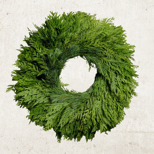 Deluxe Cedar Wreath: Preorder Oct. 30